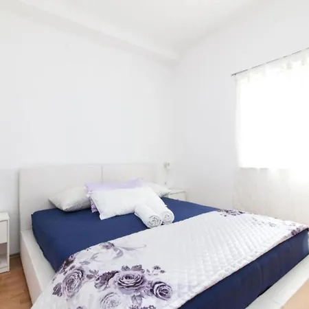 Σπίτι διακοπών Miriam - Four Bedroom With Terrace Vinišće