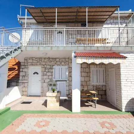Miriam - Four Bedroom With Terrace Σπίτι διακοπών *