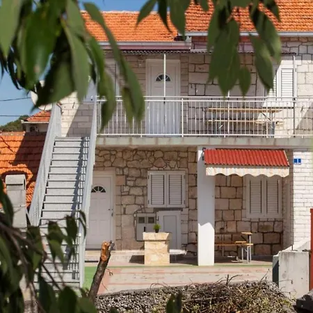Σπίτι διακοπών Miriam - Four Bedroom With Terrace *